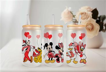 Mickey and Friends Celebrates Valentine